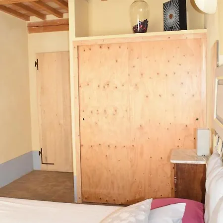 Bed & Breakfast La Del Vino Nobile 4*